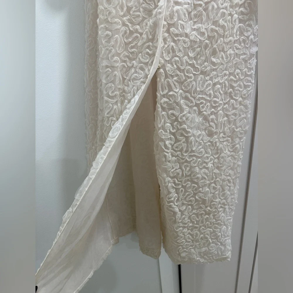 Dior Cream Textured Robe - Picture 4 of 9